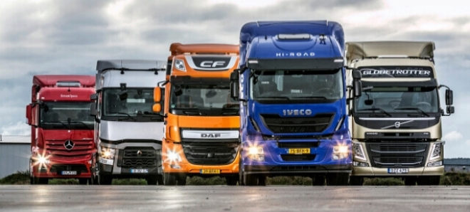 camiones con el curso de capacitación para transporte acreditado