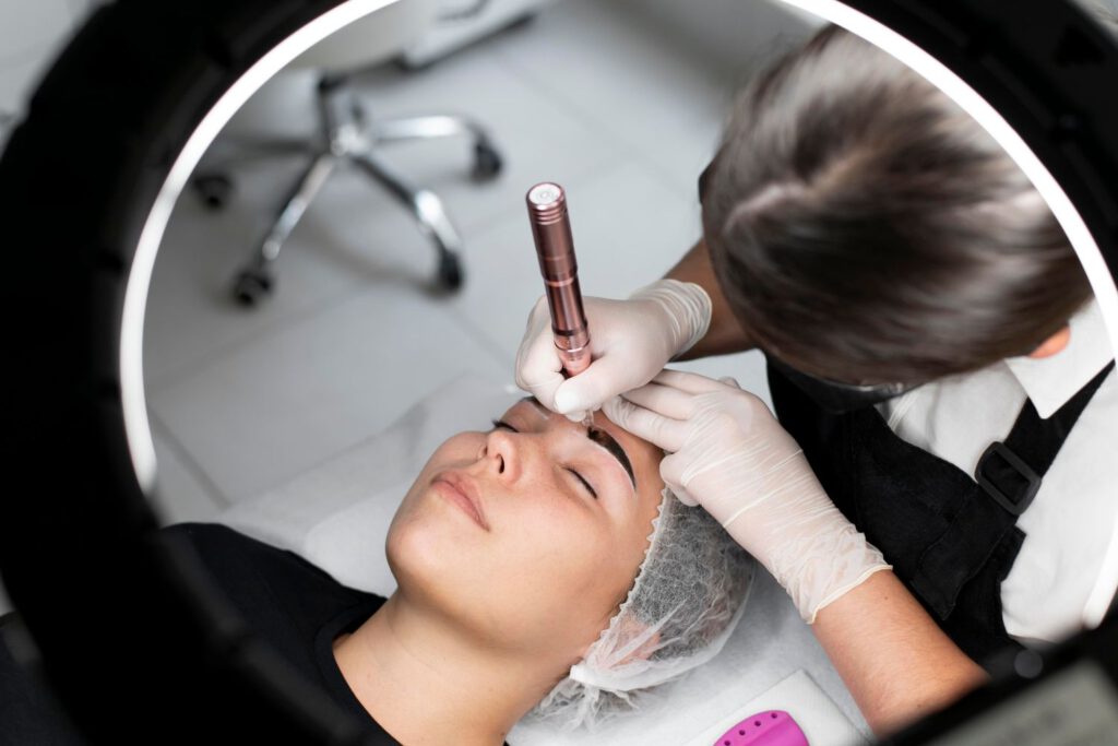 Microblading, tratamiento belleza facial